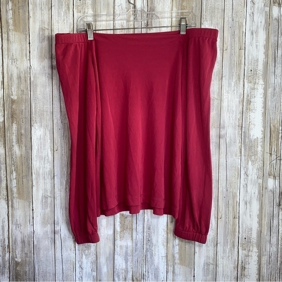 White House Black Market Red Knit Off The Shoulder Blouse - Picture 3 of 6